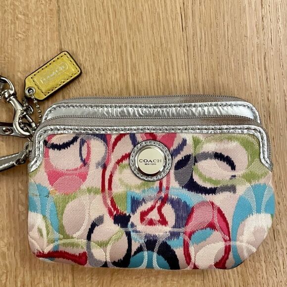❤️HP❤️Colorful coach wristlet  - Picture 1 of 5